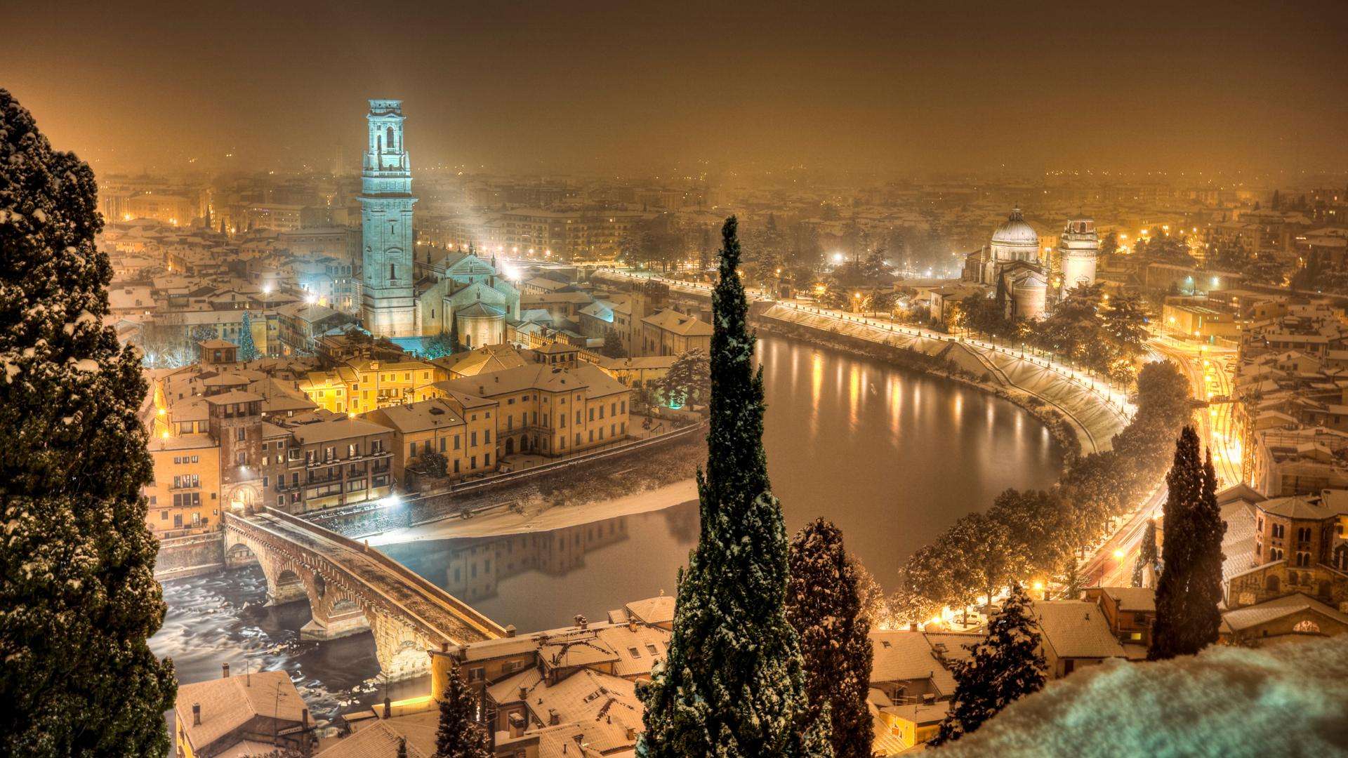 Verona im Winter (Credits canvapro) Verona im Winter (Credits canvapro)