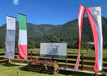 Herbstliche Landschaft am Golfplatz Senza Confini