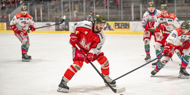 Themenbild zum Eishockey-Saisonauftakt des HCB Südtirol Alperia in Bozen.