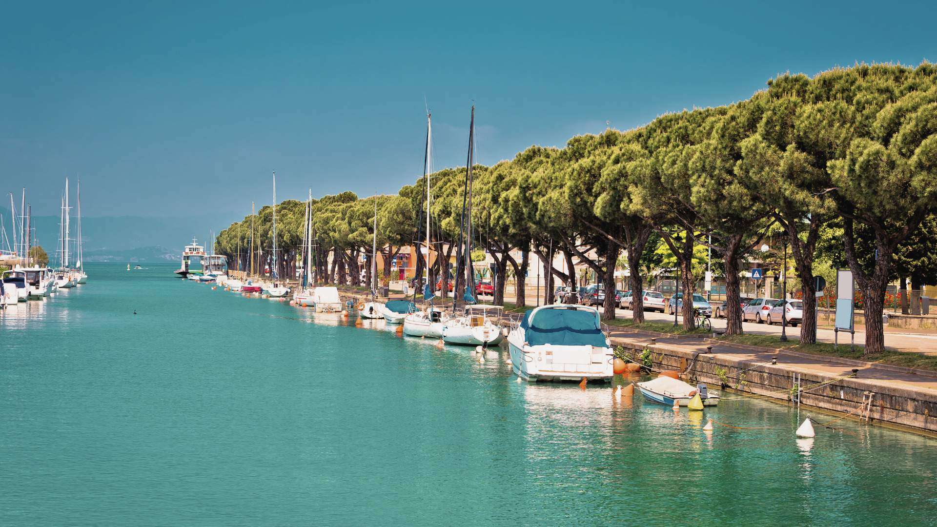 Franziskanerkloster am Santuario della Madonna del Frassino bei Peschiera del Garda